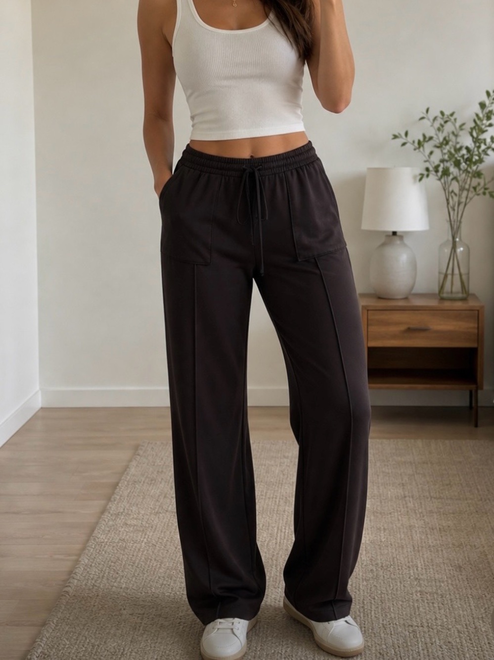 OGL High Waisted Patch Pocket Drawstring Pant - Black / L